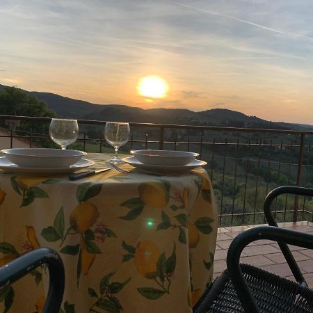 Appartamento Donella Con Parcheggio Privato San Gimignano Zewnętrze zdjęcie