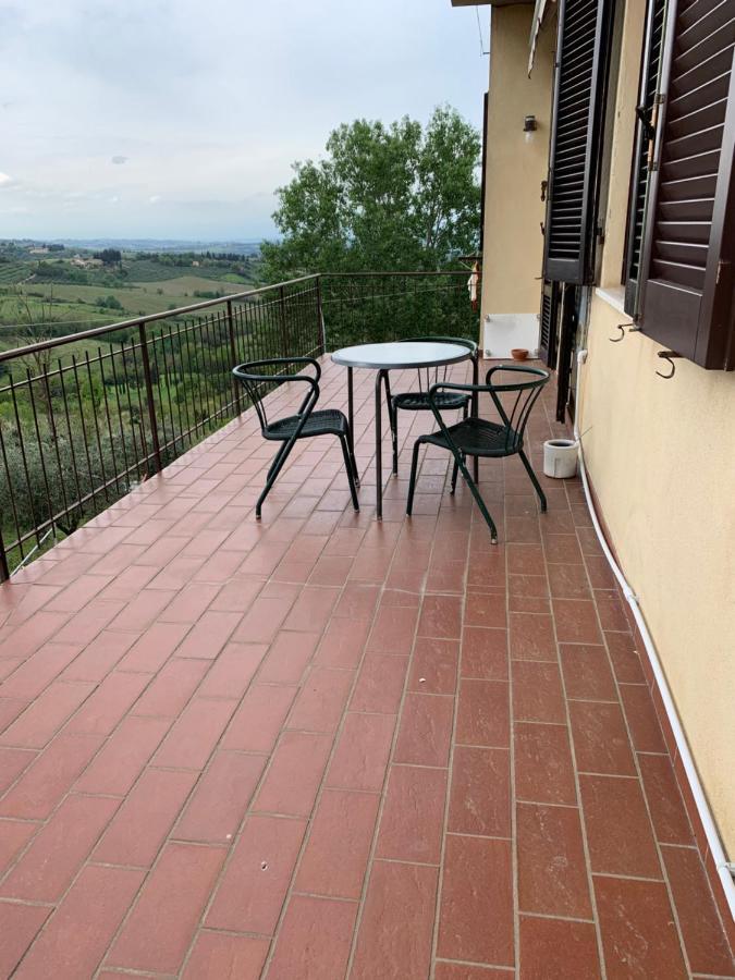 Appartamento Donella Con Parcheggio Privato San Gimignano Zewnętrze zdjęcie
