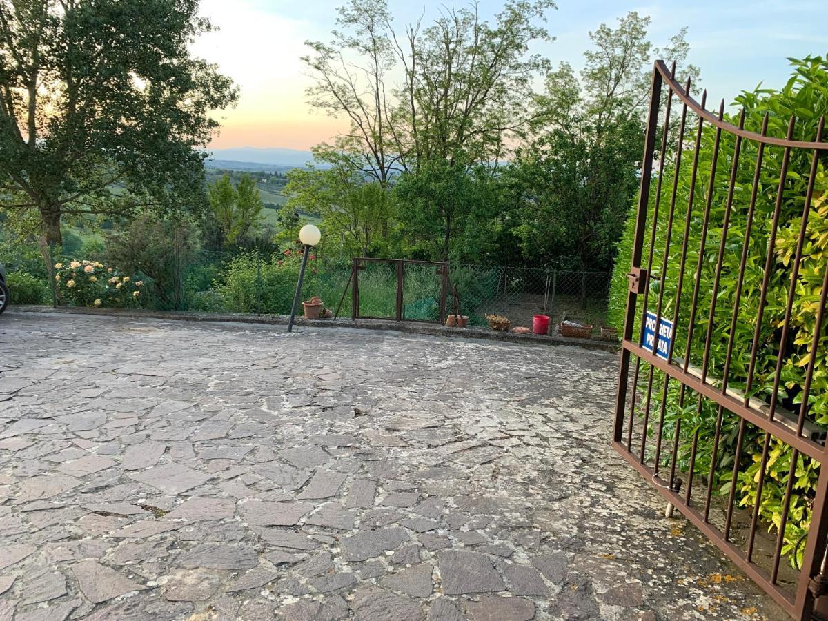 Appartamento Donella Con Parcheggio Privato San Gimignano Zewnętrze zdjęcie